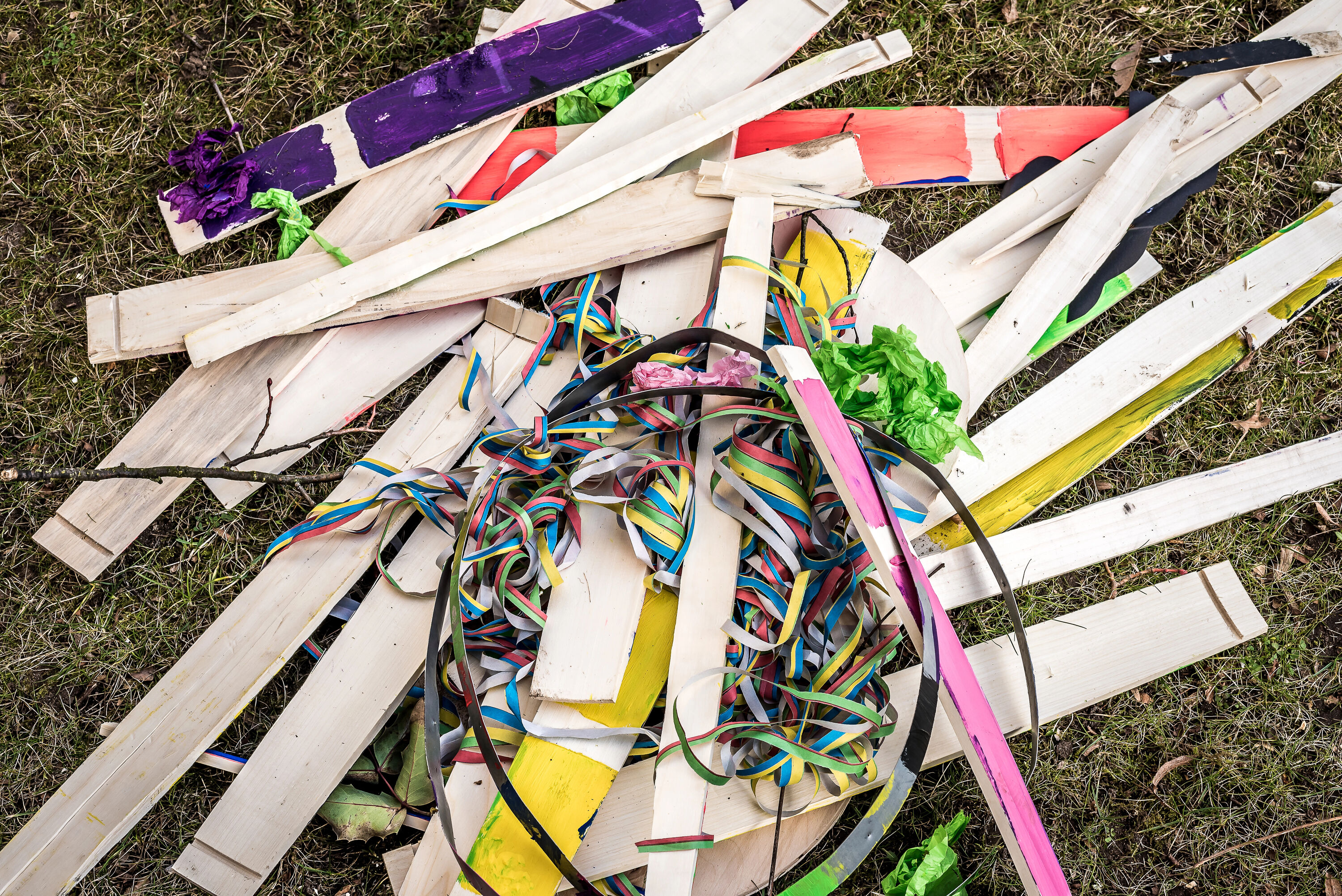 Als de ton kapot is, mag je het snoep eruit halen