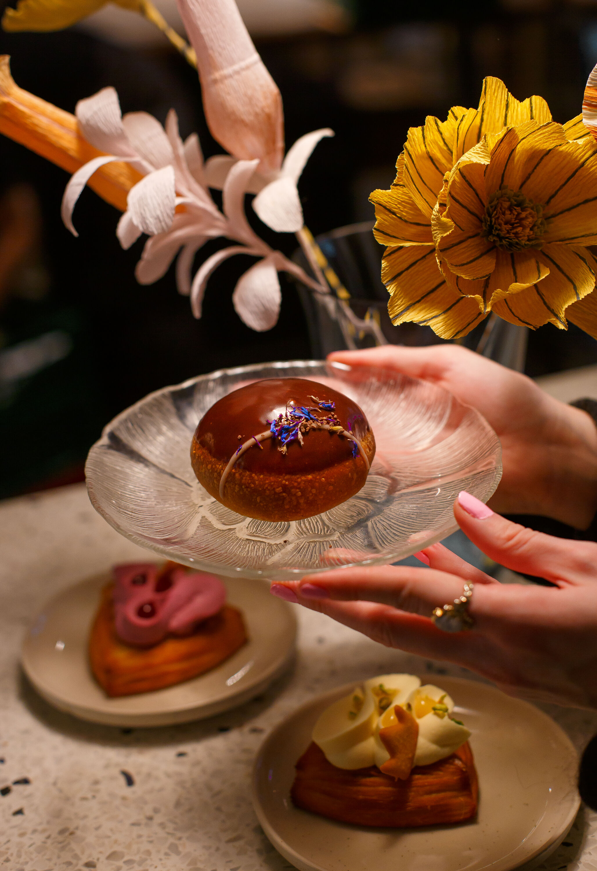 Fastelavnsboller komen in allemaal verschillende vormen