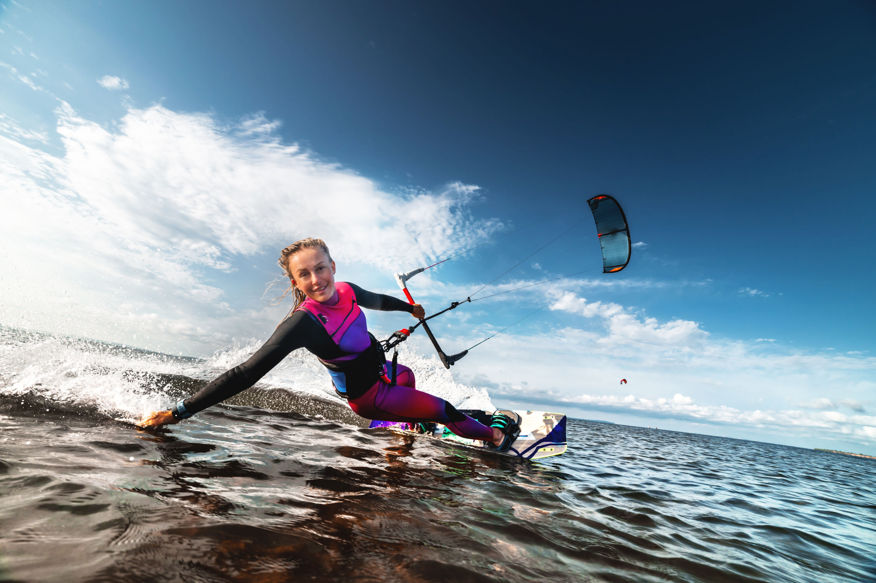 Close up van een kitesurfer