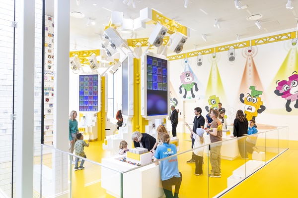 LEGO House Yellow Zone