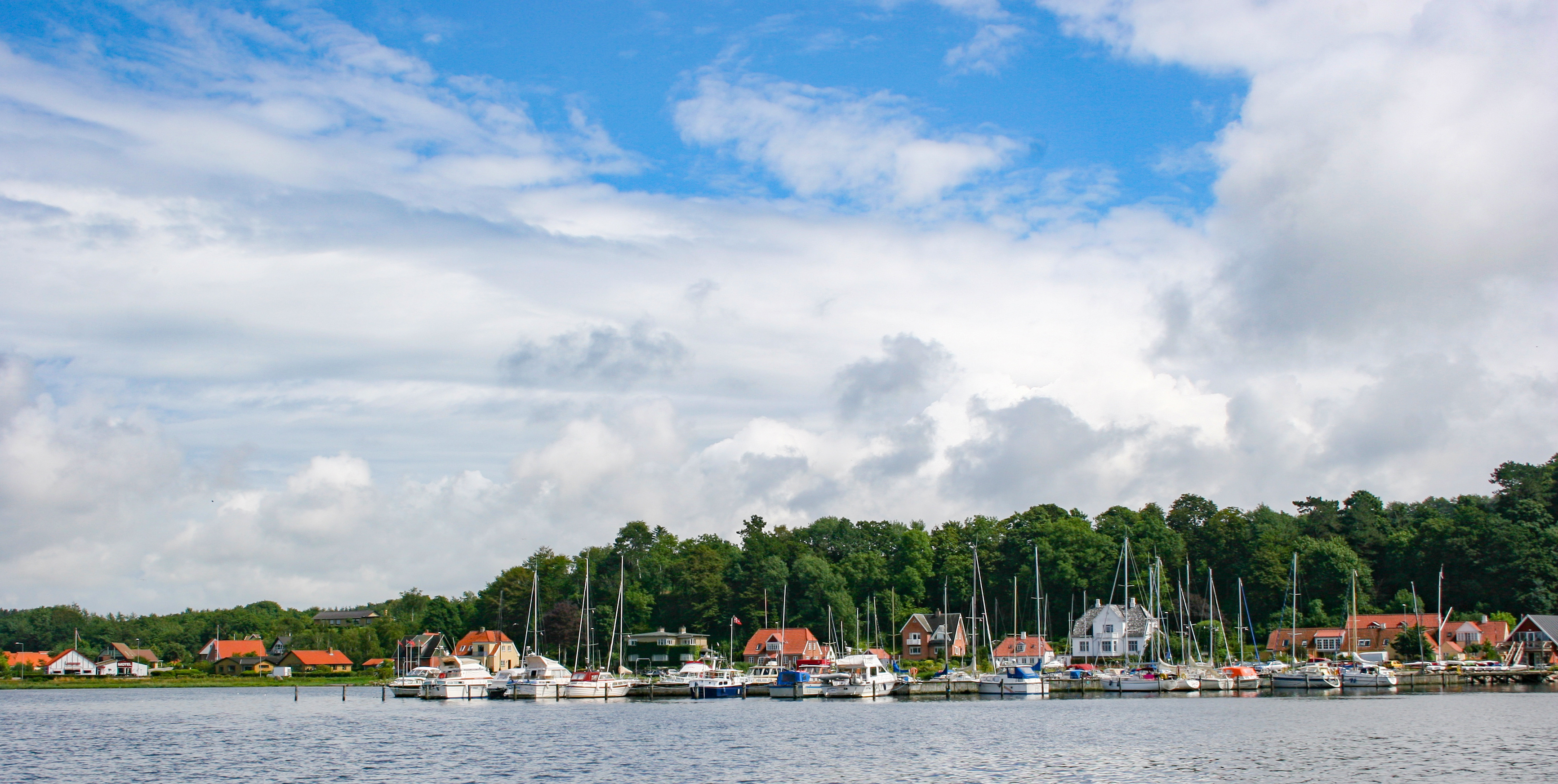 De haven van Mariager aan het Mariager Fjord