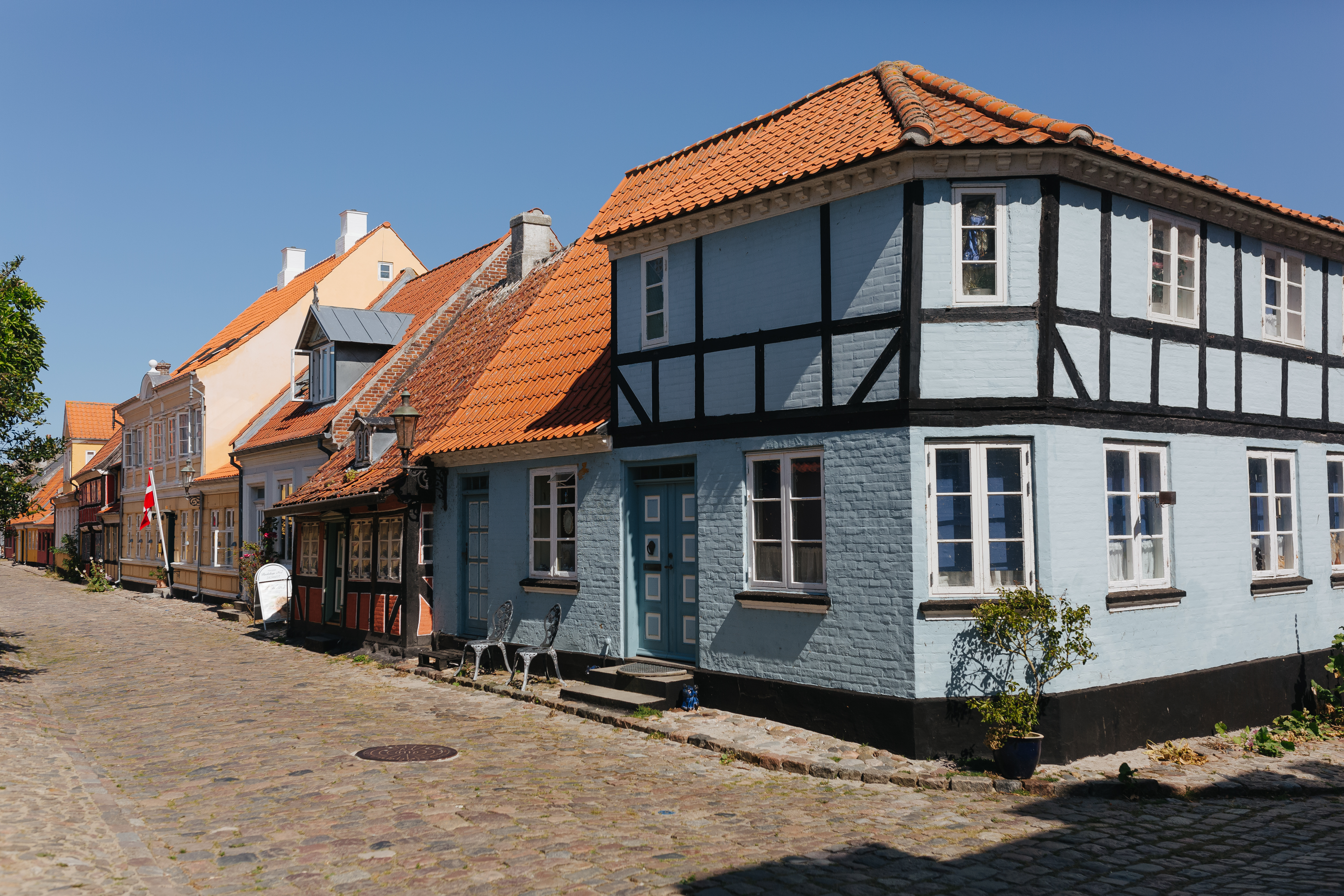 De Brogade in het dorp Ærøskøbing op Ærø ©Michael Fiukowski and Sarah Moritz