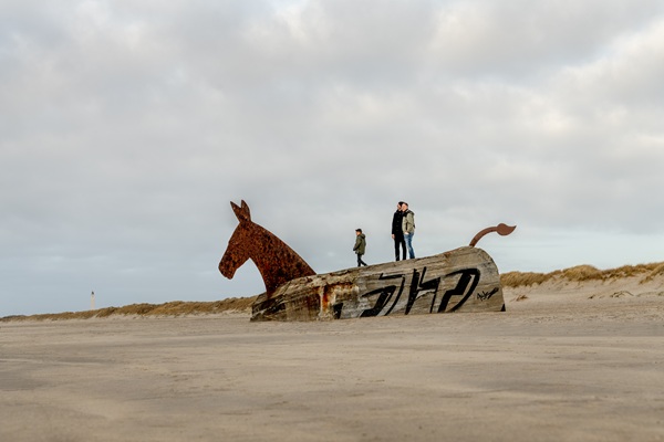 Familie op het strand van Blåvand © Mette Johnsen