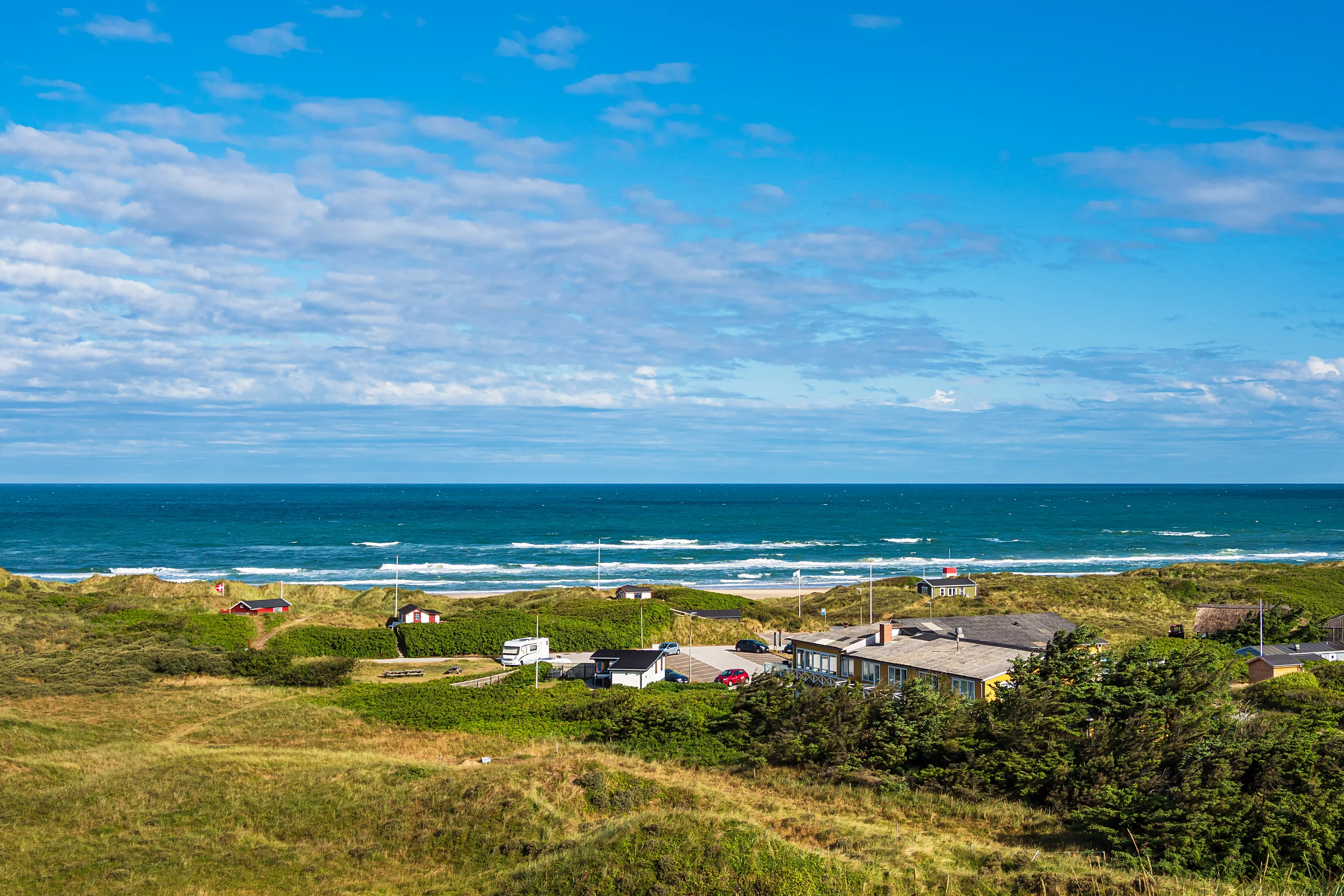 Strand en de duinen bij Tornby