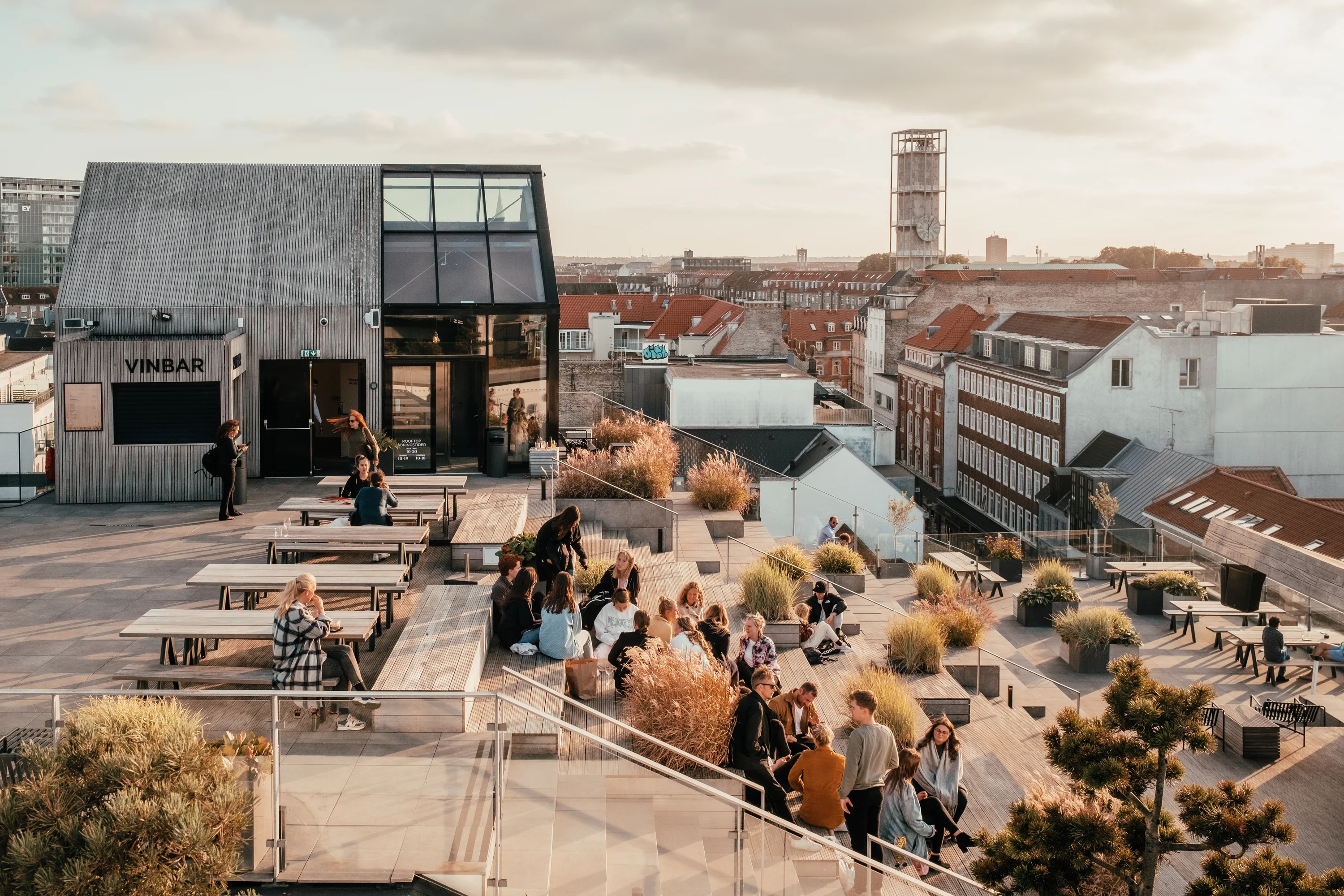 De rooftop bar van het warenhuis Salling